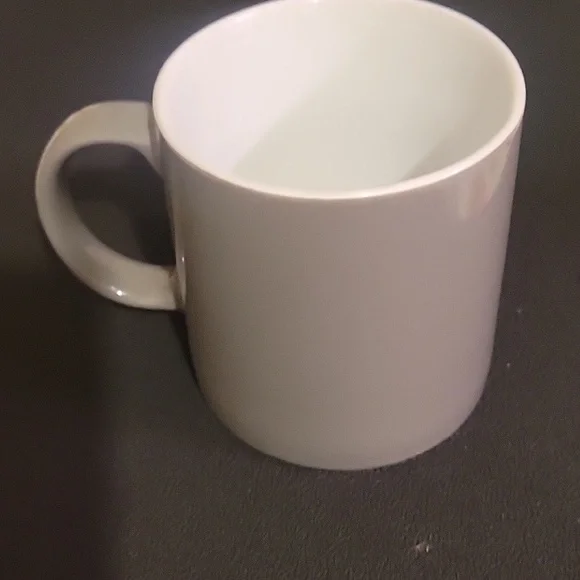 "I Can't Be Held Responsible For What My Face Does When You Talk" Sarcastic Mug - Picture 4 of 7